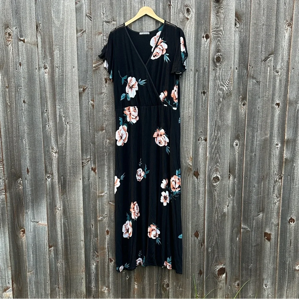 Loveappella Black and Pink Floral Maxi Dress EUC - Picture 9 of 10